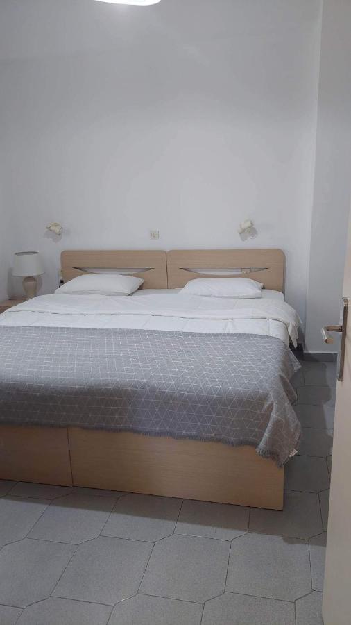 Ferienwohnung Anchris Paleochora Exterior foto
